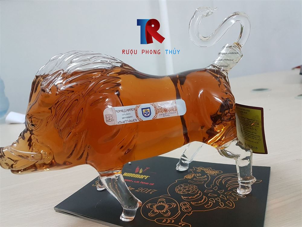 rượu con heo 2019