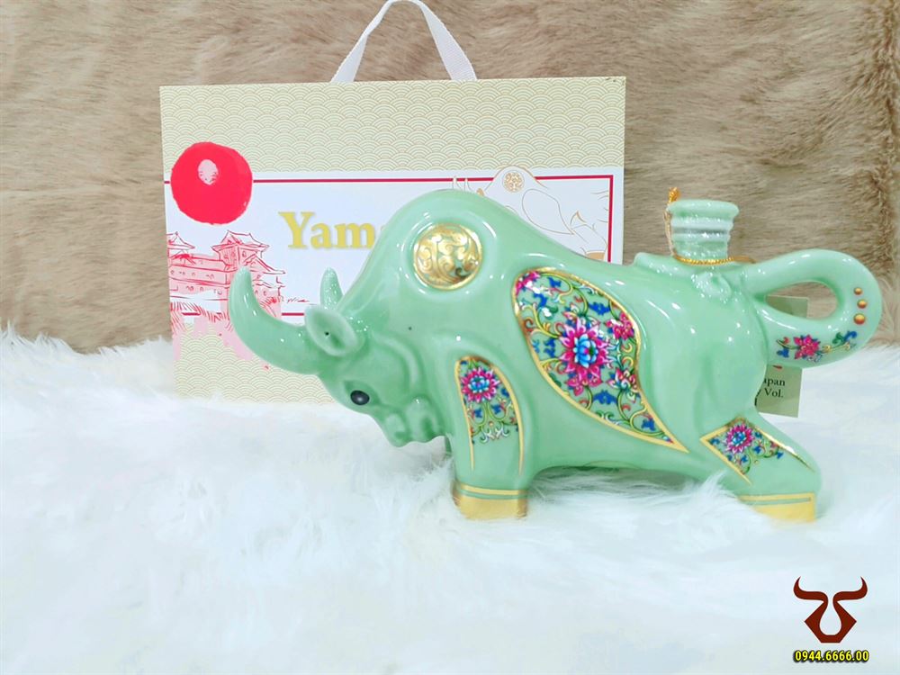 Rượu con Trâu sứ Yamaki Xanh