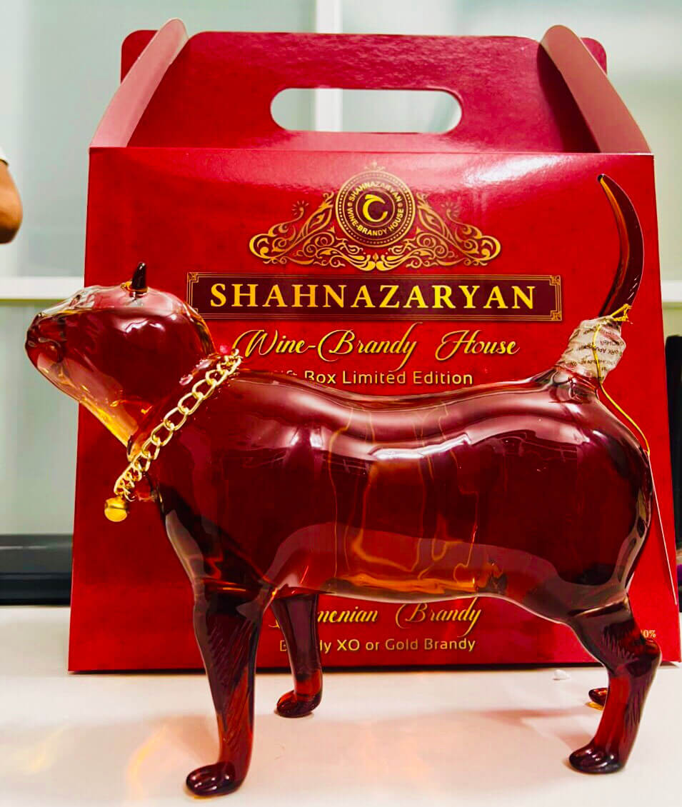 Rượu Con Mèo Nga- shahnazaryan