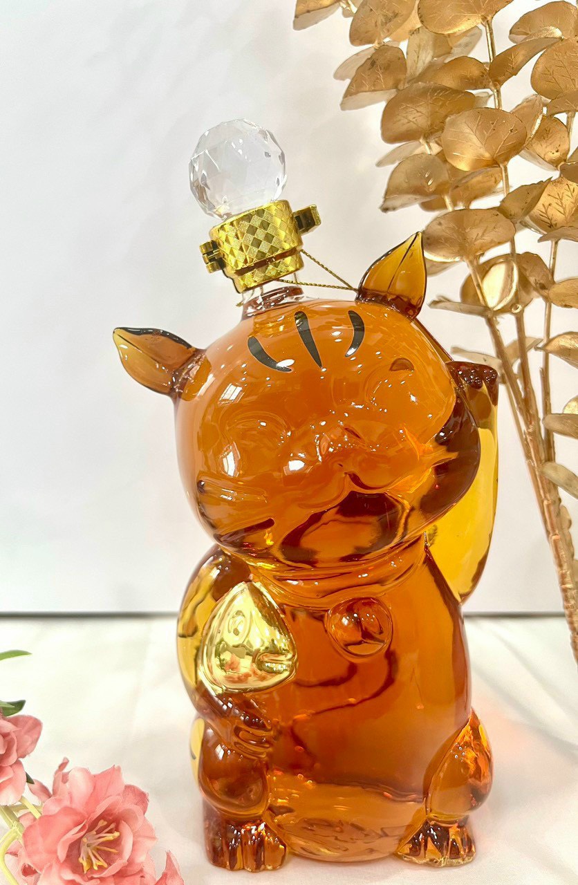 Rượu Mèo Thủy Tinh Nga Thần Tài